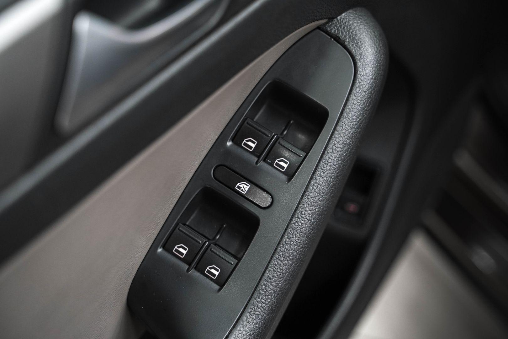 Volkswagen Jetta 2012, коричневый, ДЦ Орехово