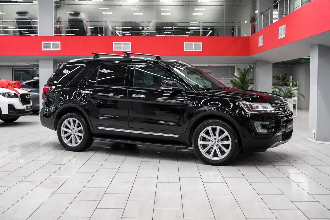 Ford Explorer 2016, черный, ДЦ Орехово