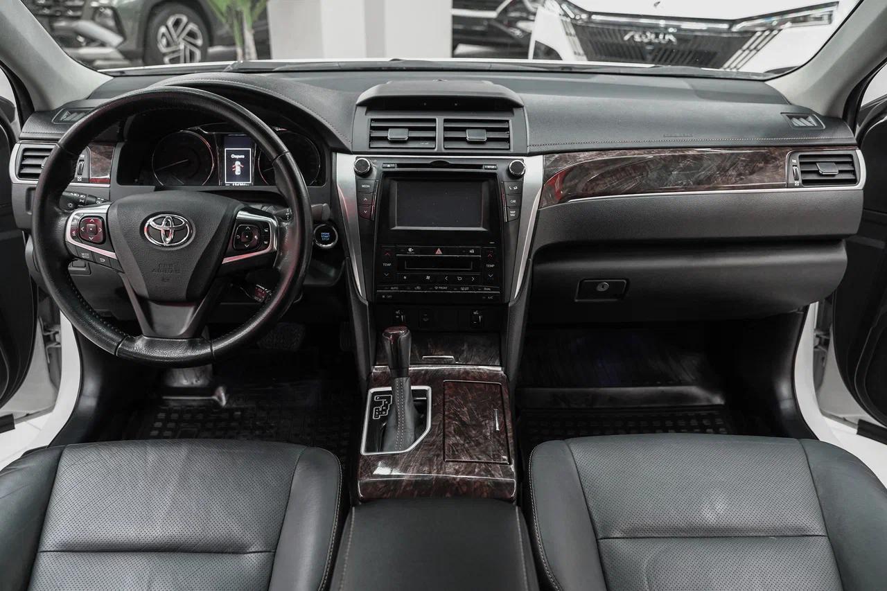 Toyota Camry 2017, белый, ДЦ Орехово