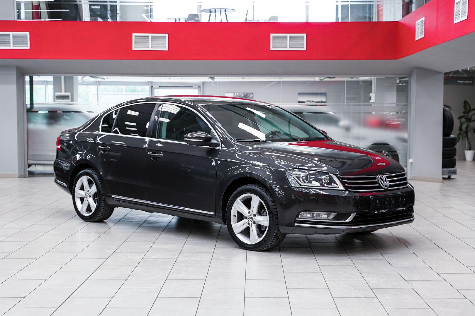 Volkswagen Passat 2011, черный, ДЦ Орехово