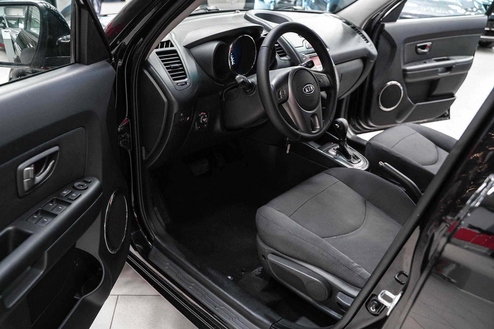 Kia Soul 2011, черный, ДЦ Орехово
