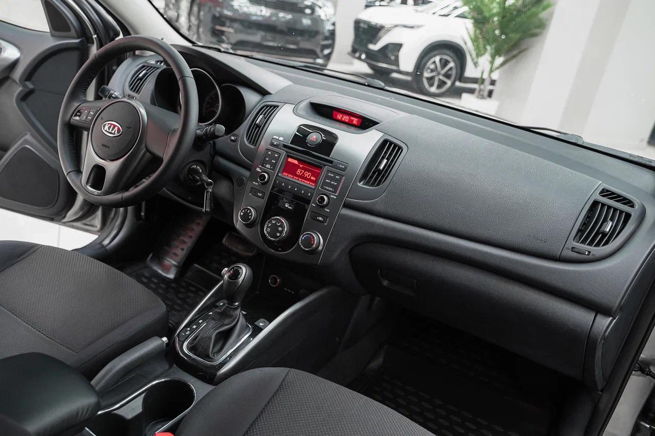 Kia Cerato 2011, серый, ДЦ Орехово