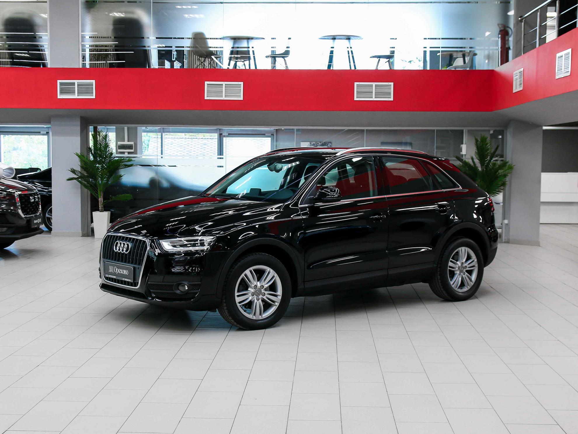 Audi Q3 2012, черный, ДЦ Орехово