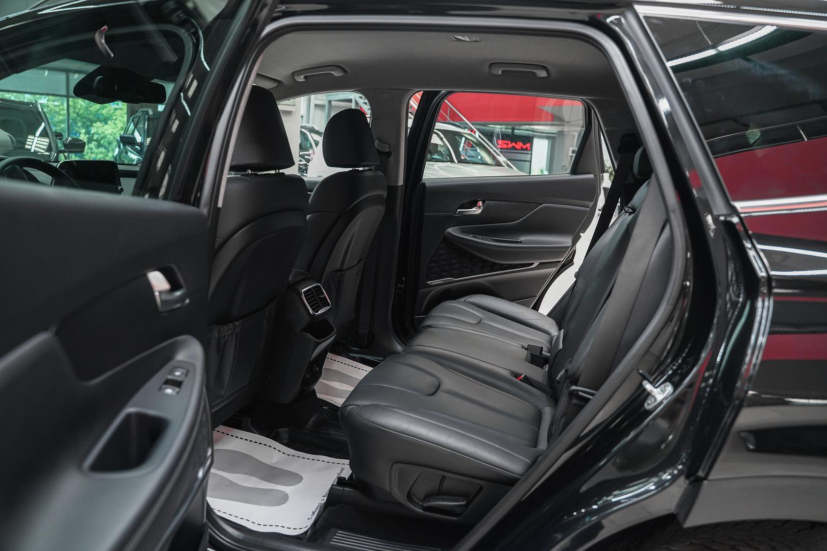 Hyundai Santa Fe 2018, черный, ДЦ Орехово