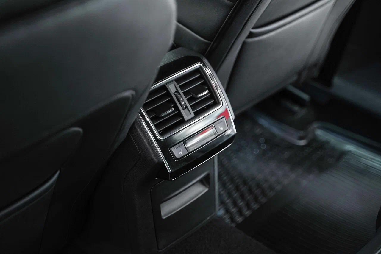 Skoda Superb 2018, белый, ДЦ Орехово