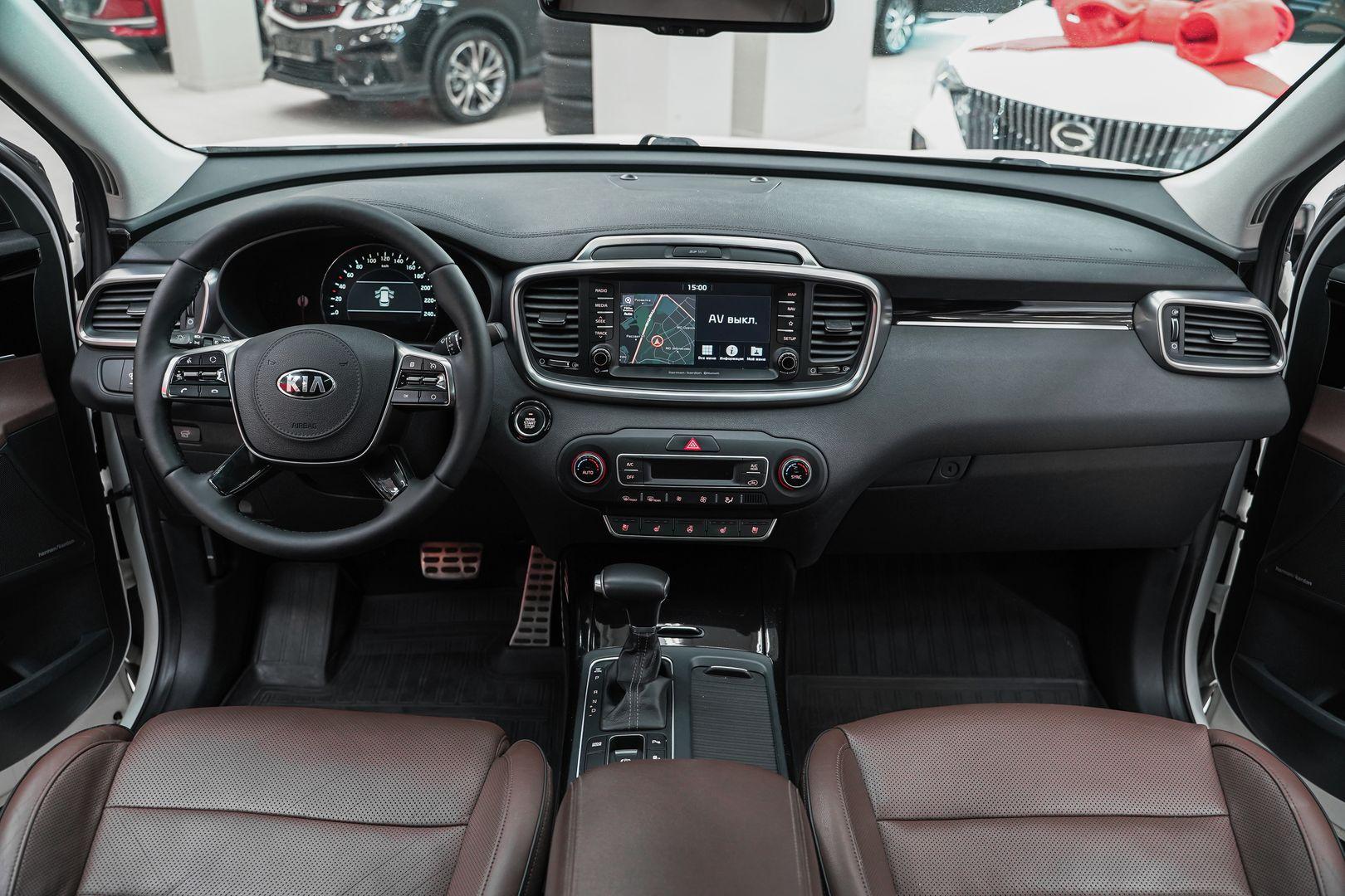 Kia Sorento 2017, белый, ДЦ Орехово
