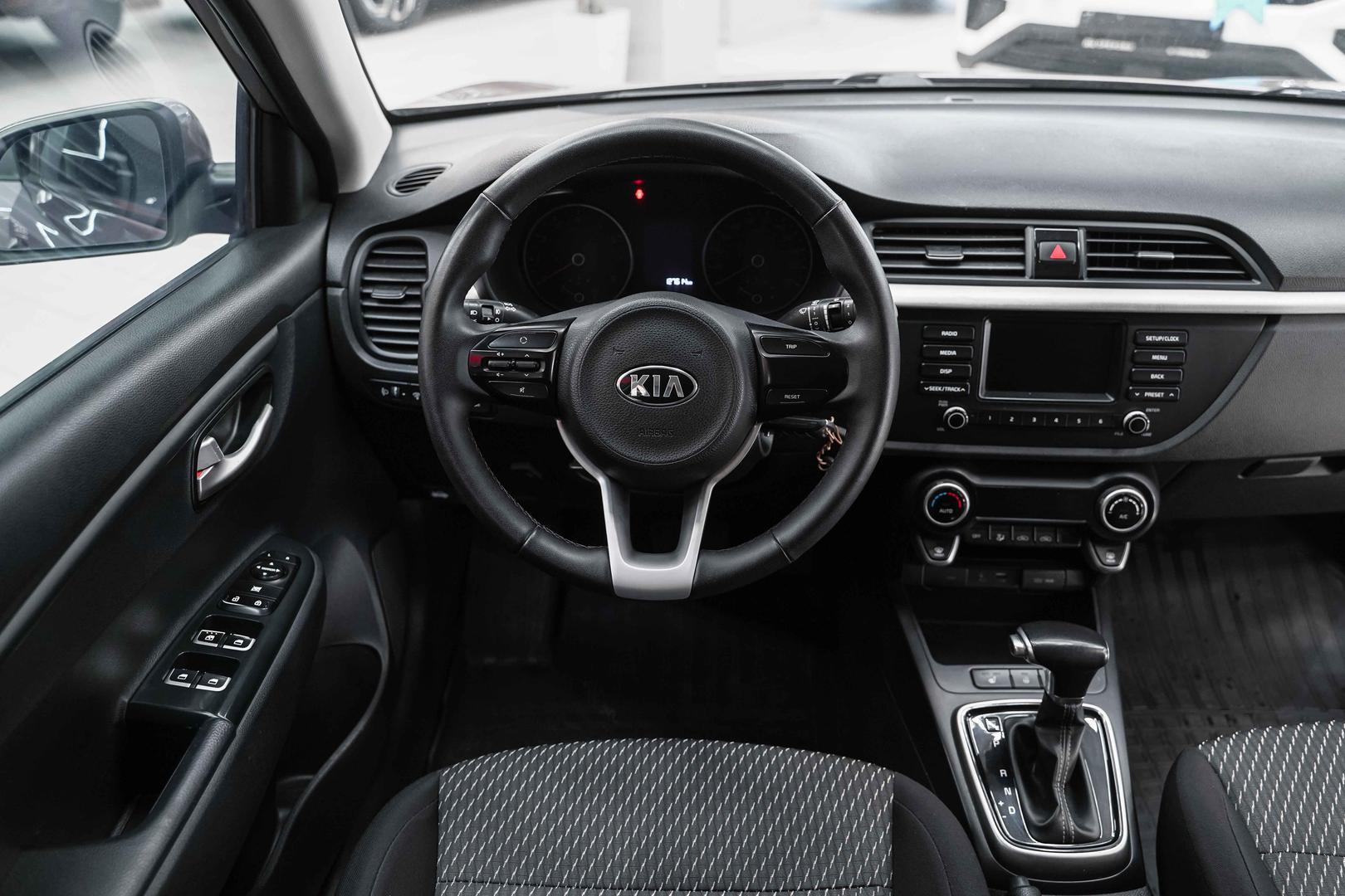 Kia Rio X-Line 2018, коричневый, ДЦ Орехово