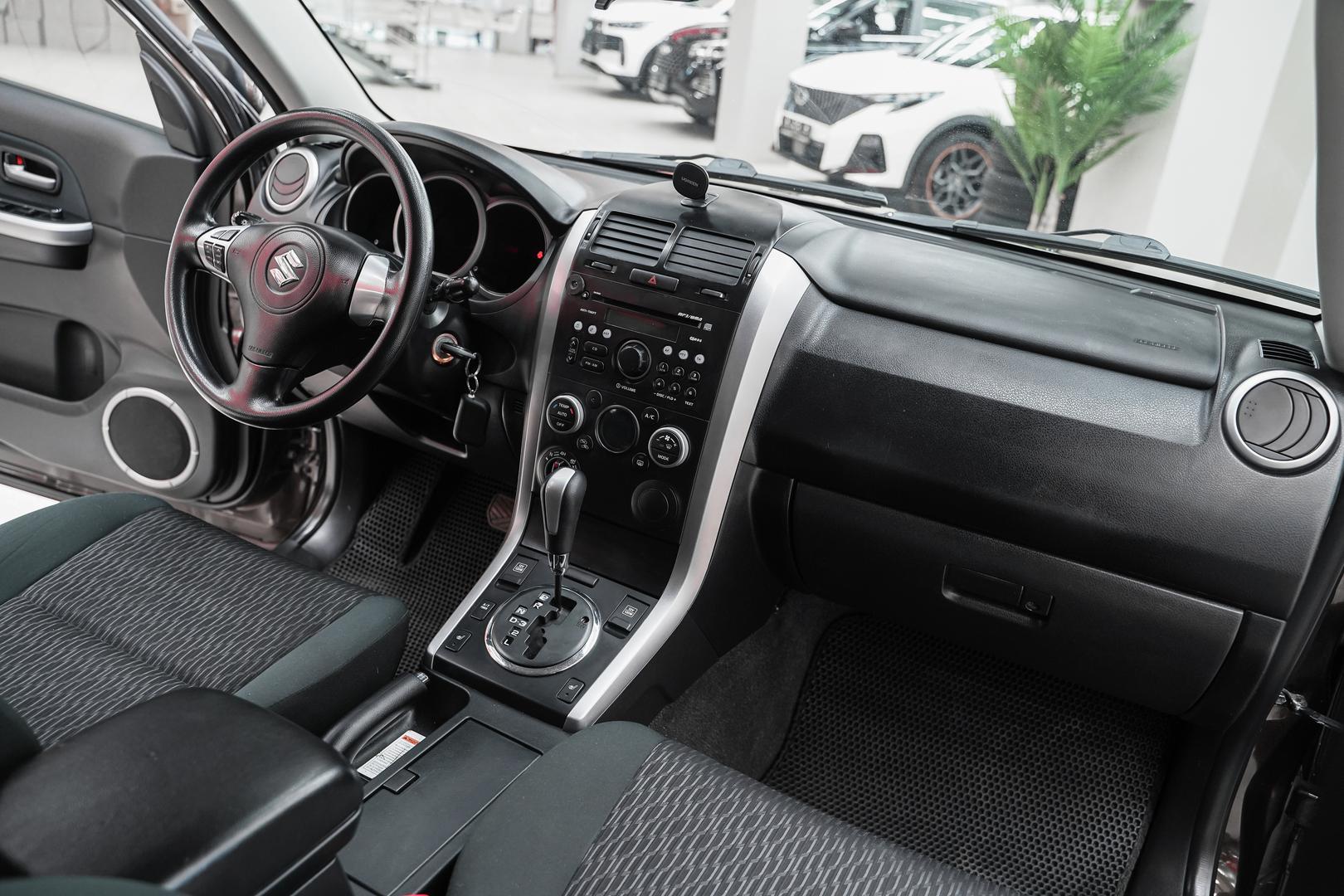 Suzuki Grand Vitara 2014, коричневый, ДЦ Орехово