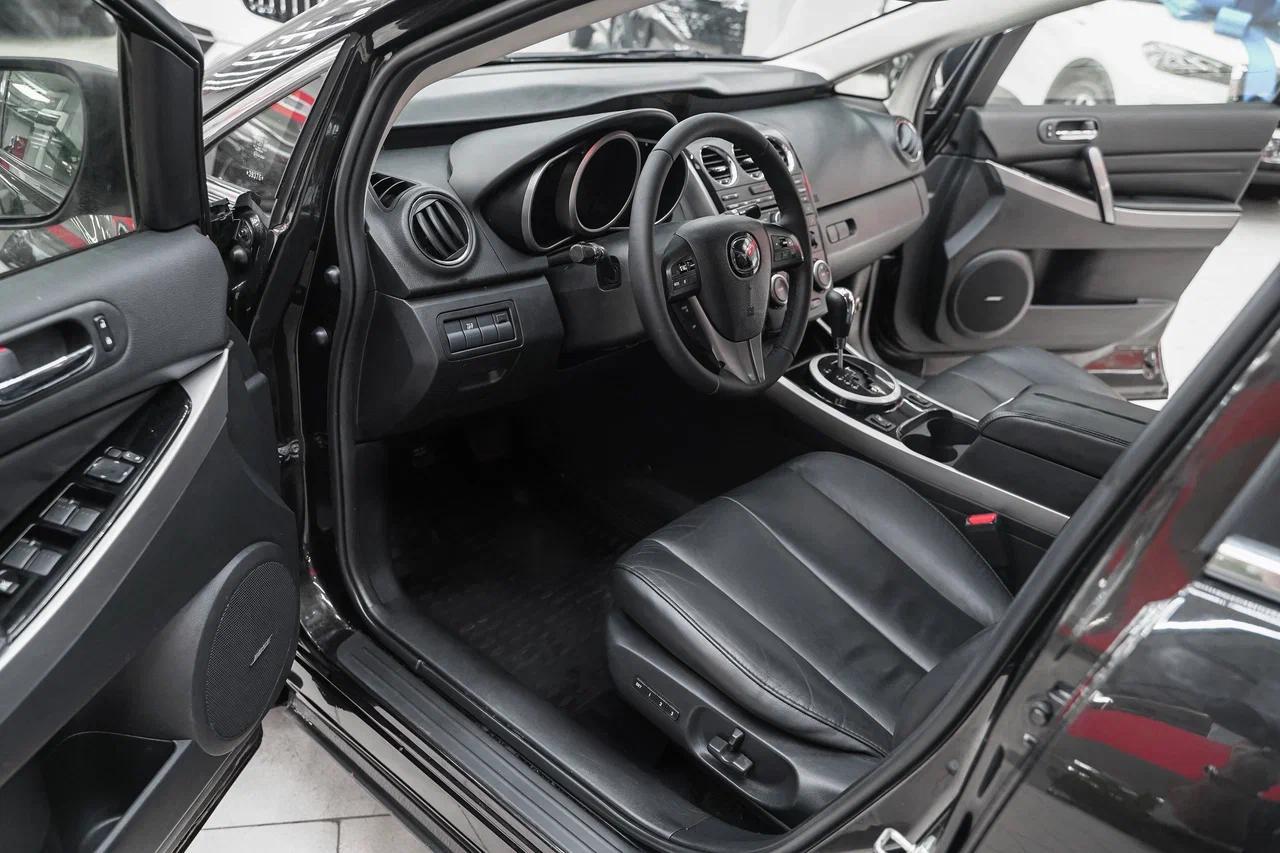 Mazda CX-7 2011, черный, ДЦ Орехово