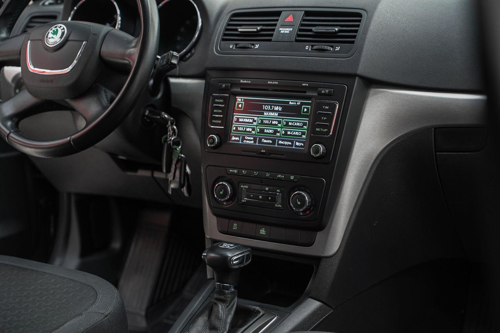 Skoda Yeti 2012, коричневый, ДЦ Орехово