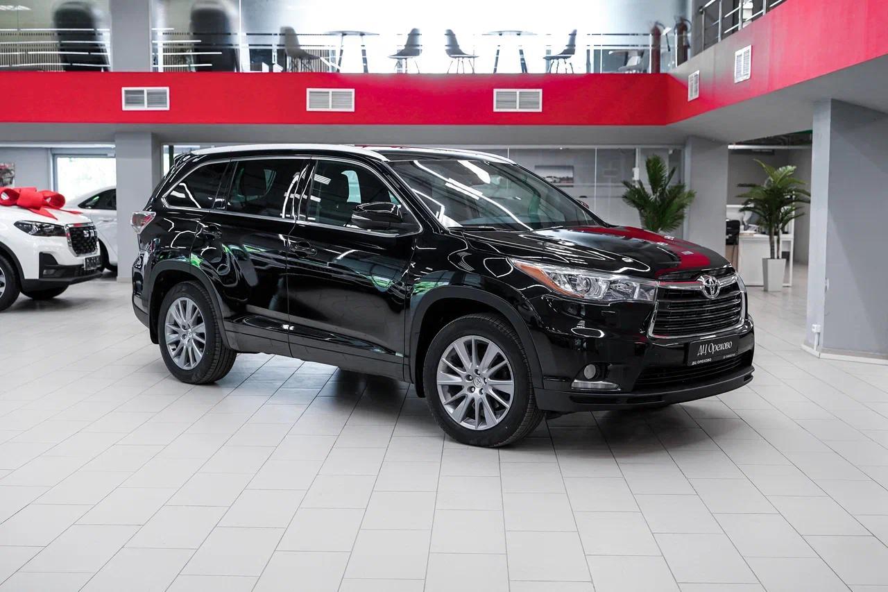 Toyota Highlander 2013, черный, ДЦ Орехово