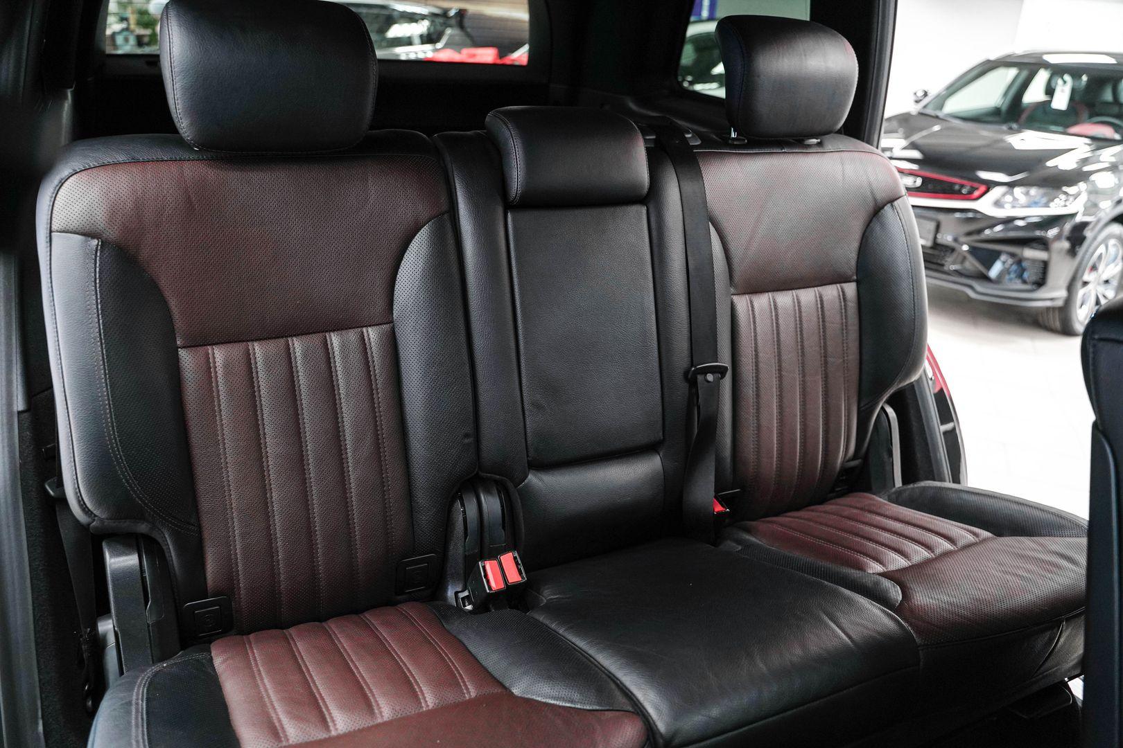 Mercedes-Benz GL-Класс 2011, черный, ДЦ Орехово
