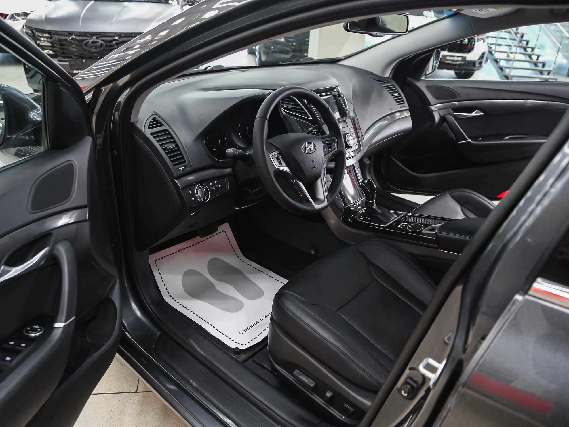Hyundai i40 2016, серый, ДЦ Орехово