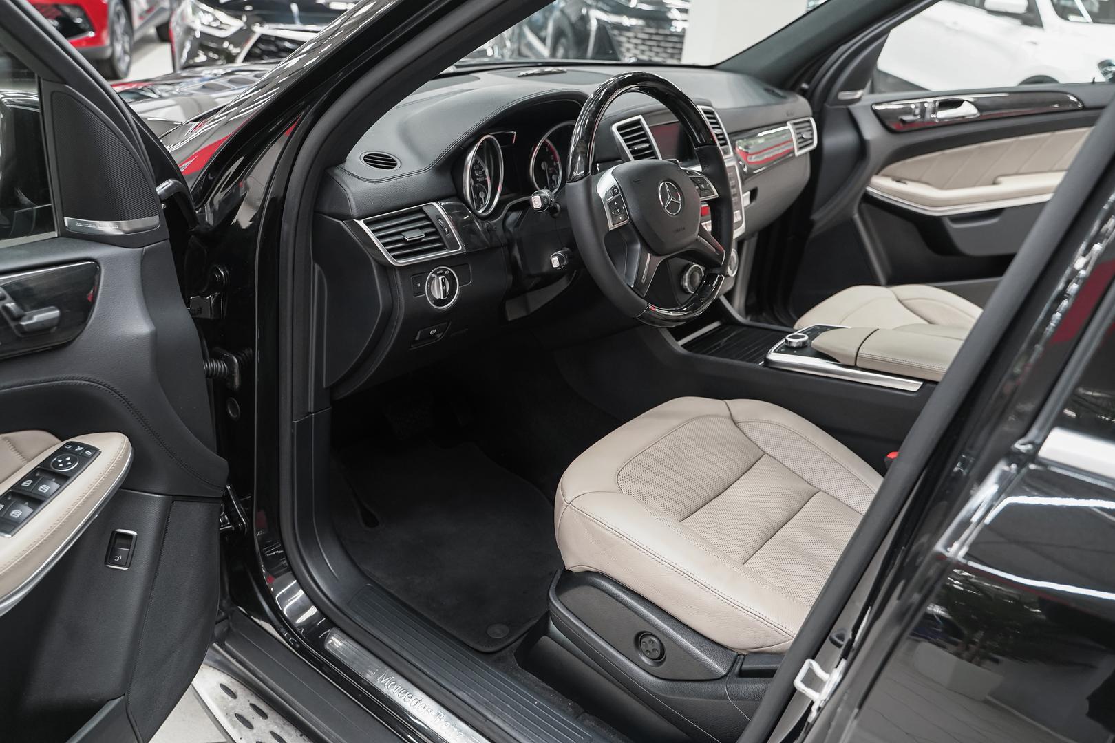 Mercedes-Benz GL-Класс 2014, черный, ДЦ Орехово