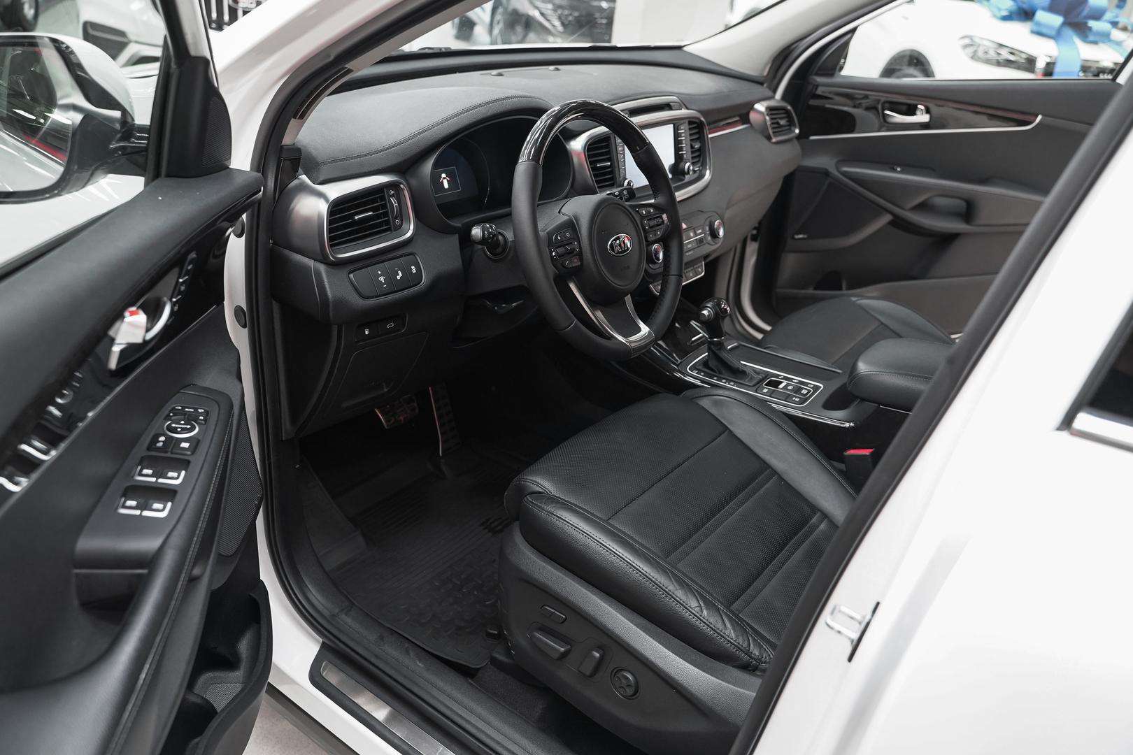 Kia Sorento 2017, белый, ДЦ Орехово