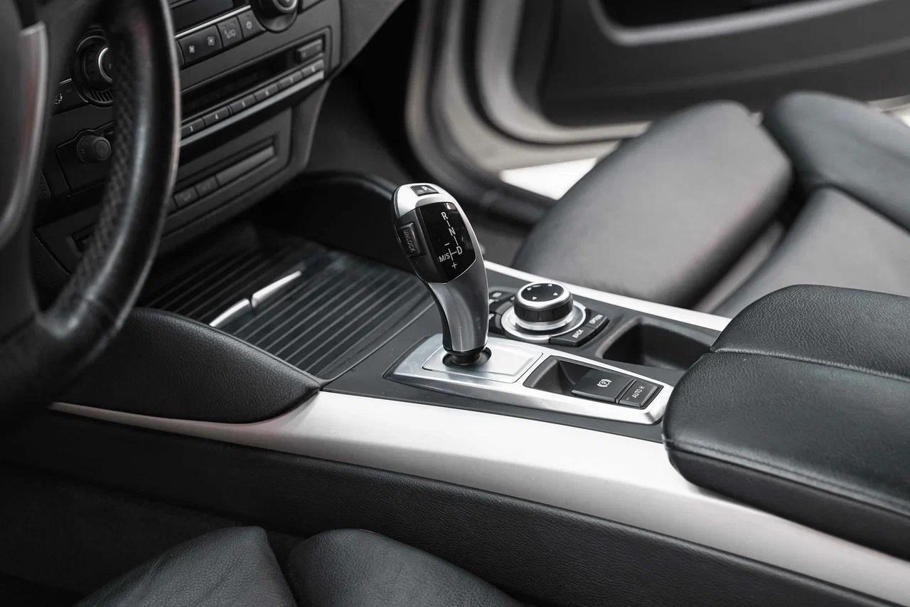 BMW X6 2011, белый, ДЦ Орехово