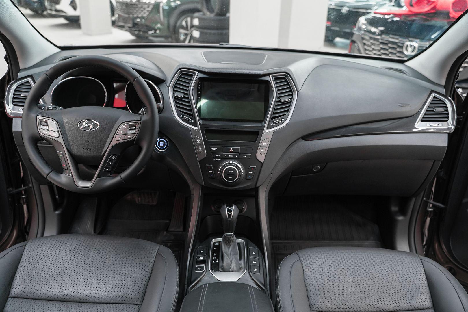 Hyundai Santa Fe 2012, коричневый, ДЦ Орехово