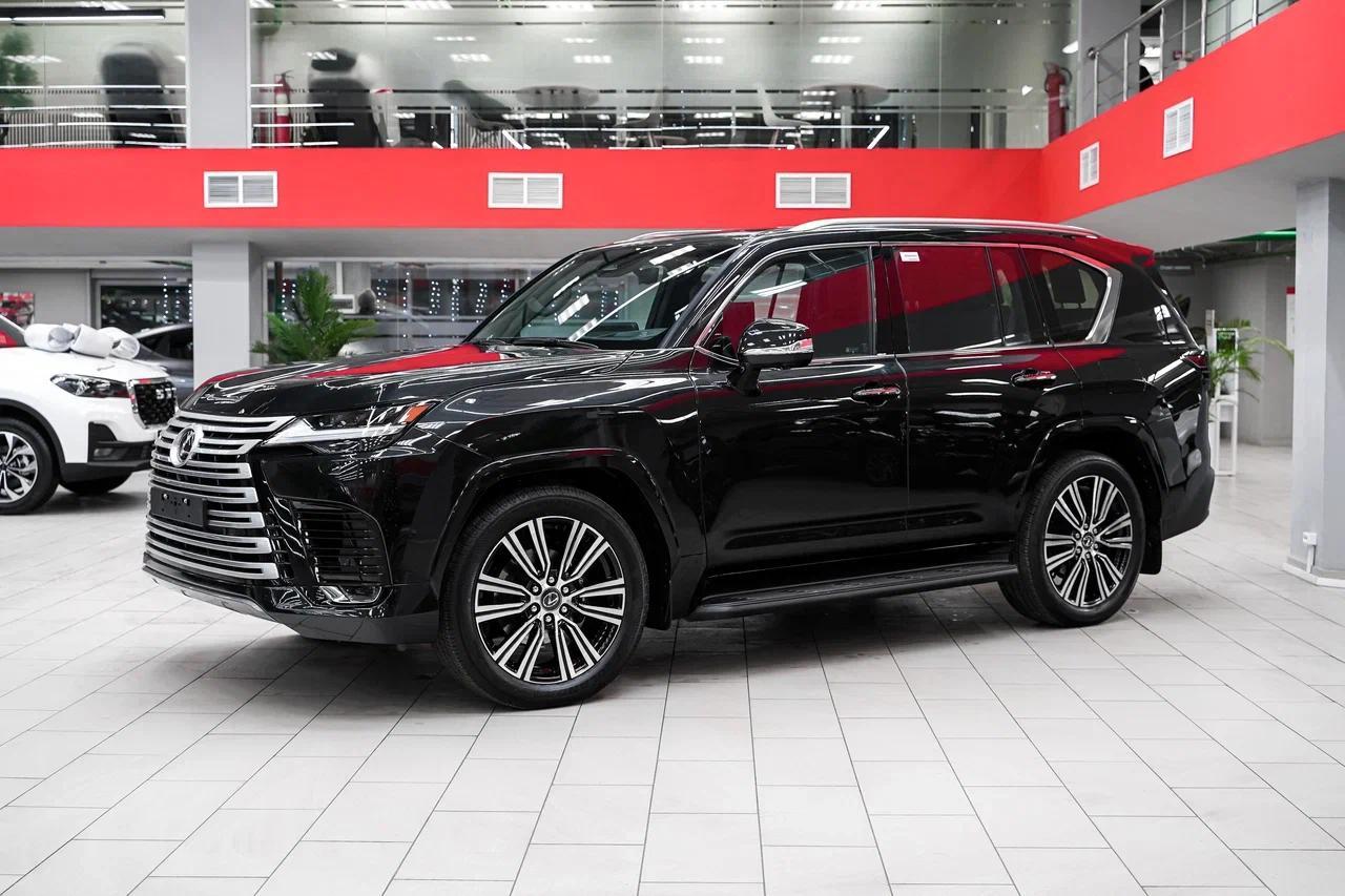 Lexus LX 2025, черный, ДЦ Орехово