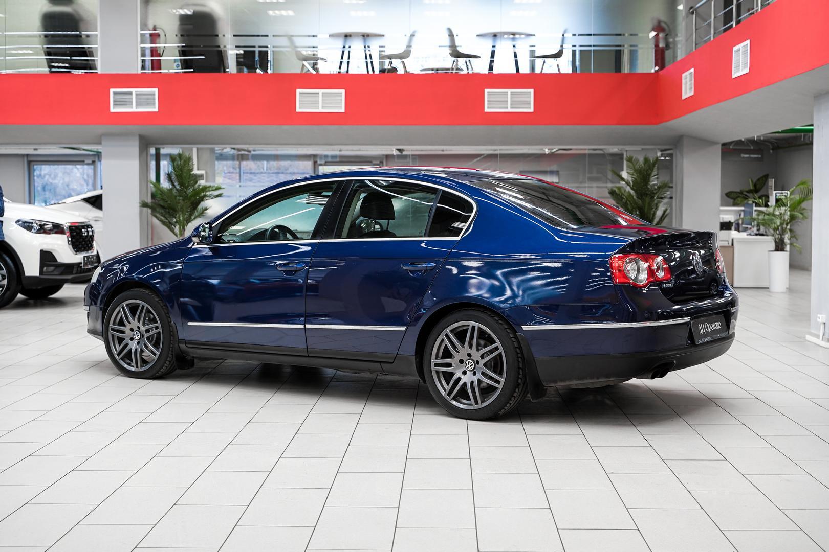 Volkswagen Passat 2008, синий, ДЦ Орехово