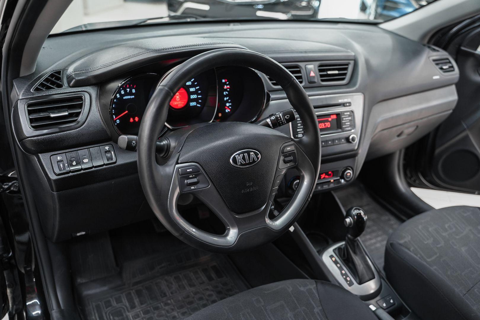 Kia Rio 2017, черный, ДЦ Орехово