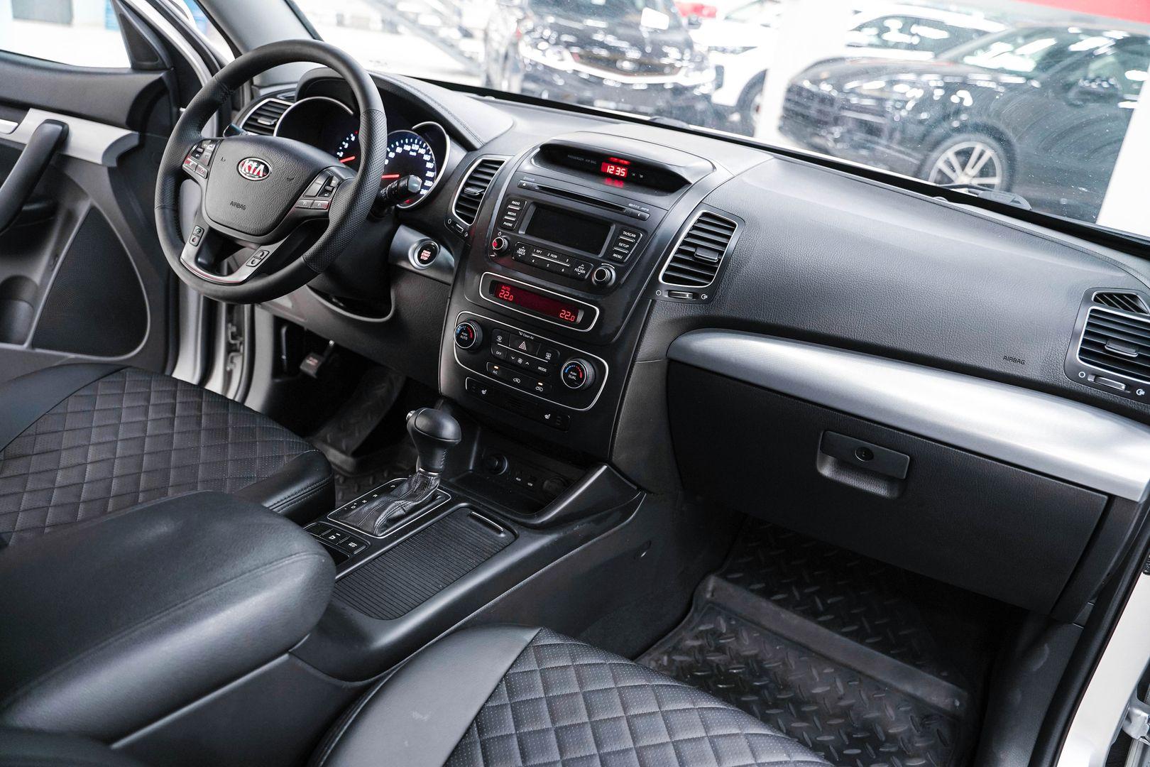 Kia Sorento 2014, серебряный, ДЦ Орехово