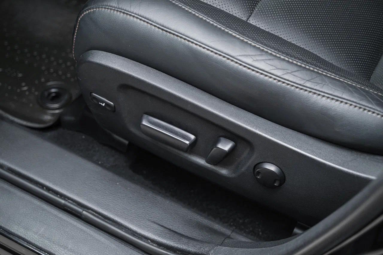 Toyota Highlander 2013, черный, ДЦ Орехово