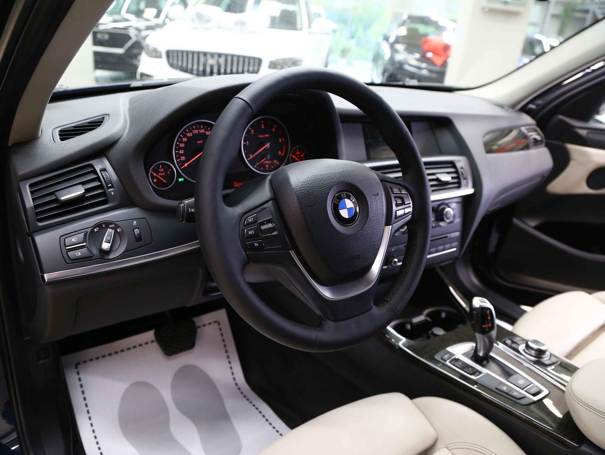BMW X3 2013, синий, ДЦ Орехово