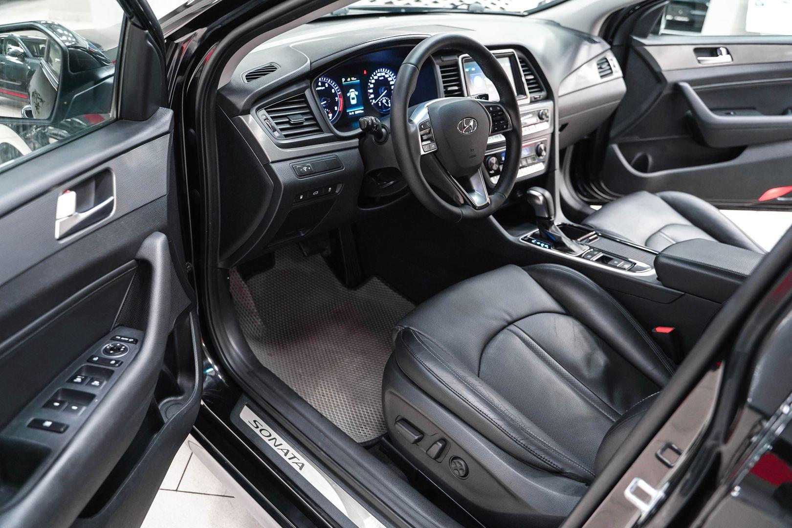 Hyundai Sonata 2017, черный, ДЦ Орехово