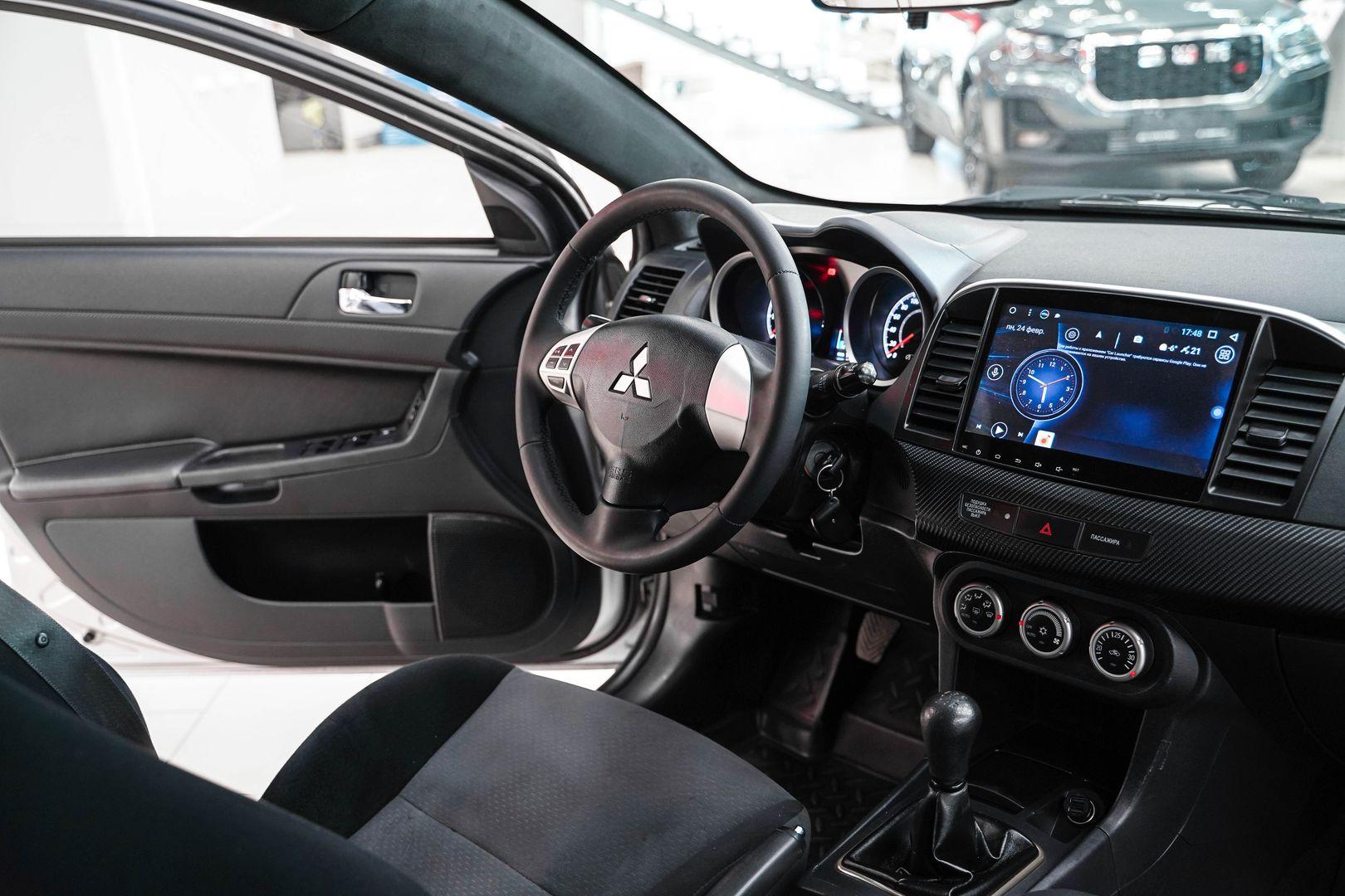 Mitsubishi Lancer 2012, серебряный, ДЦ Орехово