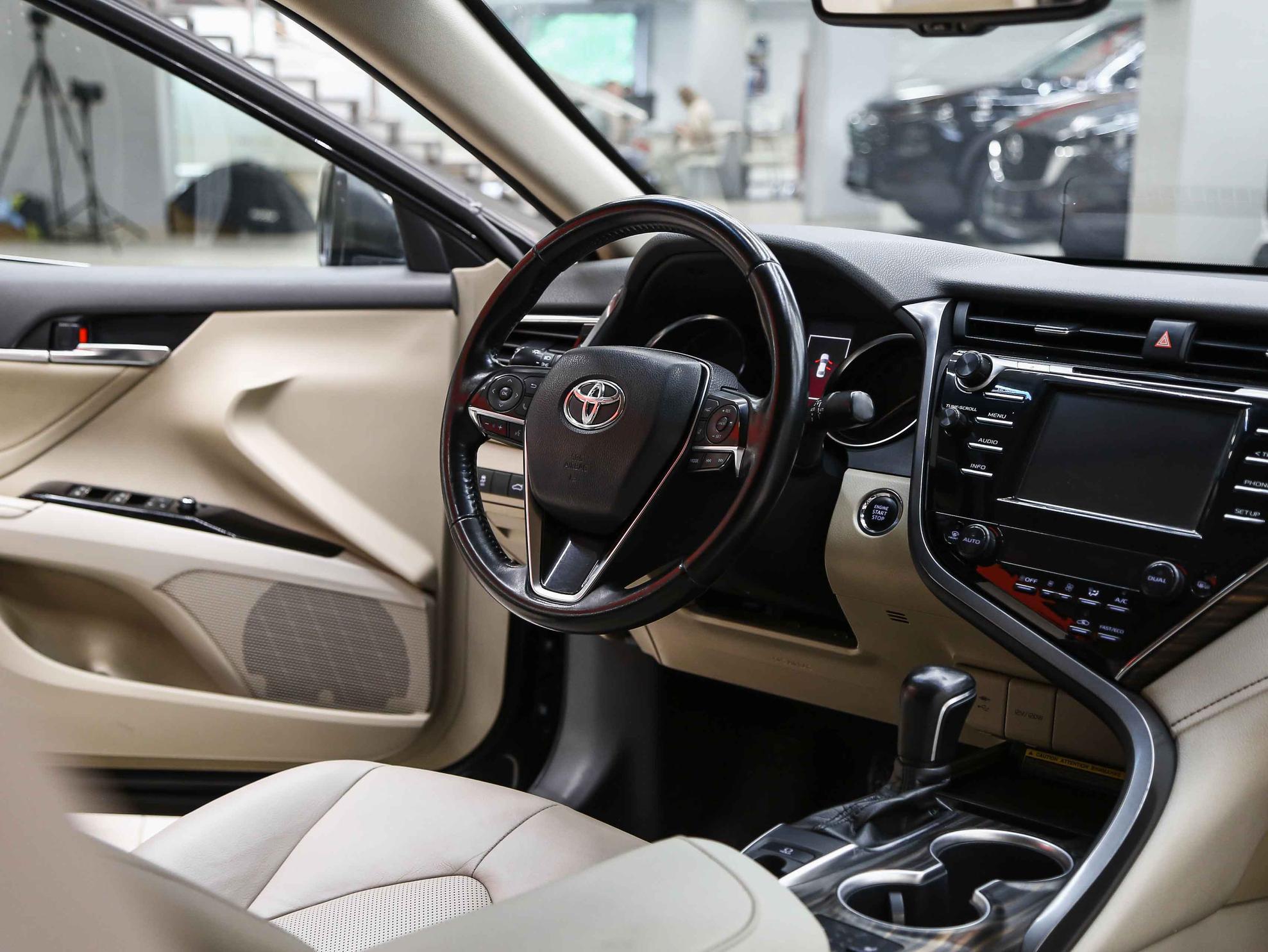 Toyota Camry 2018, черный, ДЦ Орехово