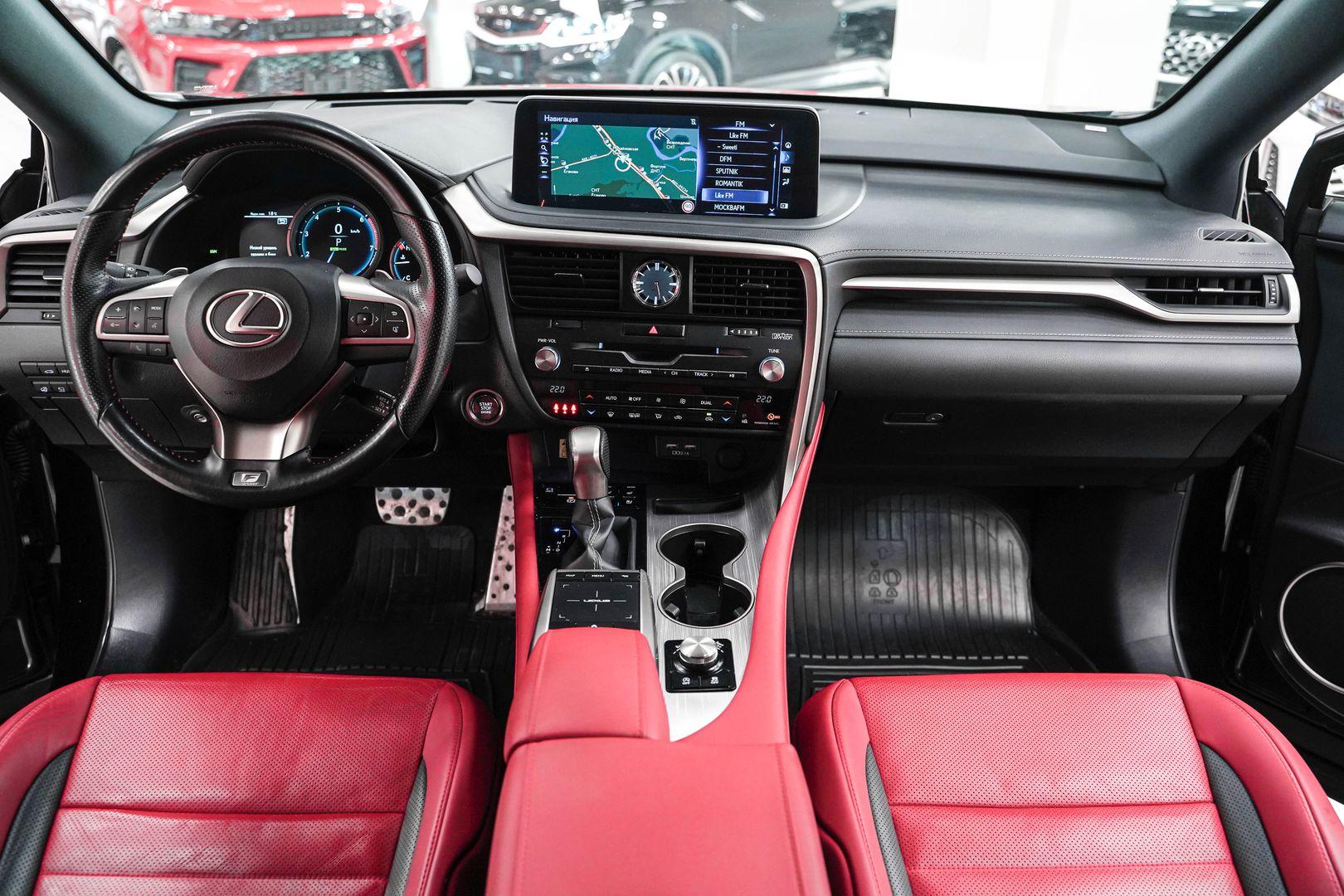 Lexus RX 2022, черный, ДЦ Орехово