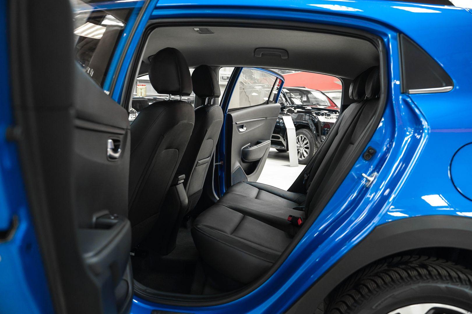 Kia Rio X-Line 2019, синий, ДЦ Орехово