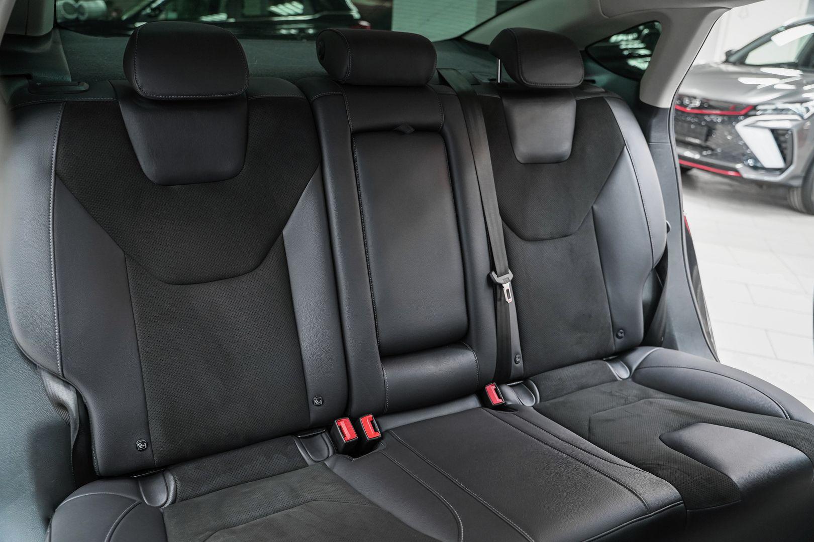 Ford Mondeo 2016, черный, ДЦ Орехово