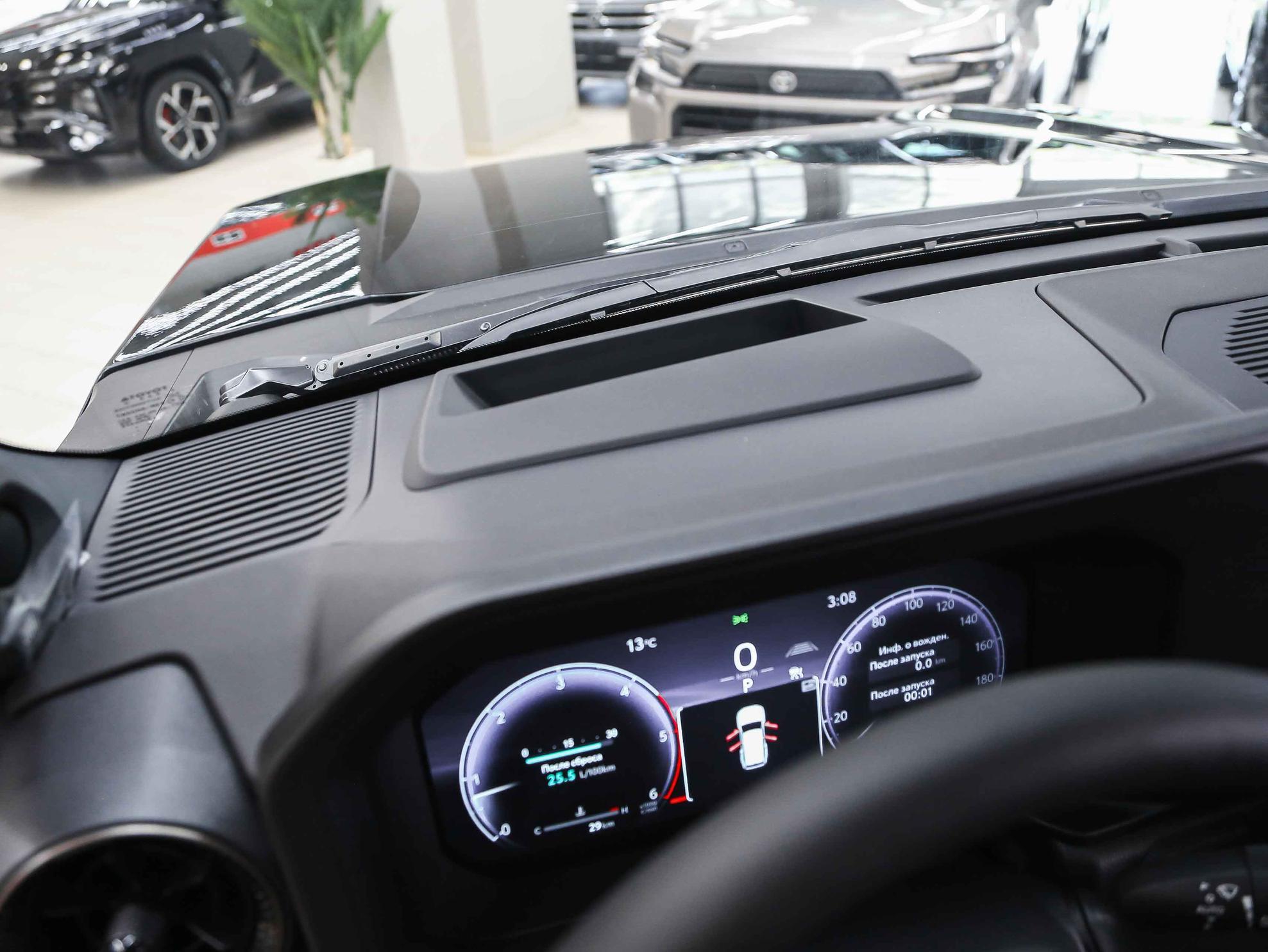 Toyota Land Cruiser Prado 2026, черный, ДЦ Орехово