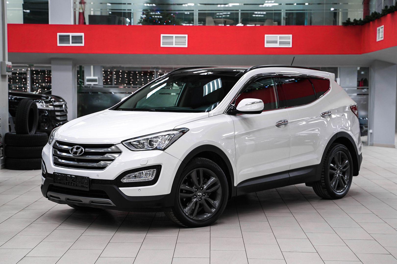 Hyundai Santa Fe 2013, белый, ДЦ Орехово