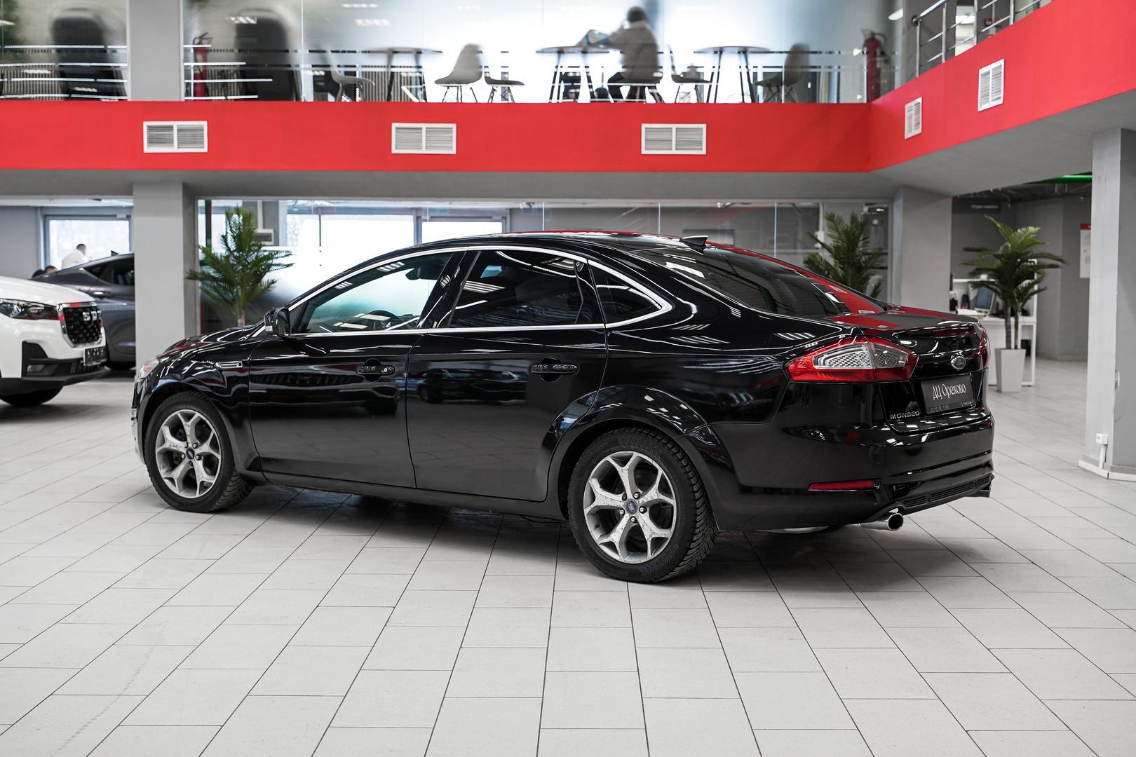 Ford Mondeo 2012, черный, ДЦ Орехово