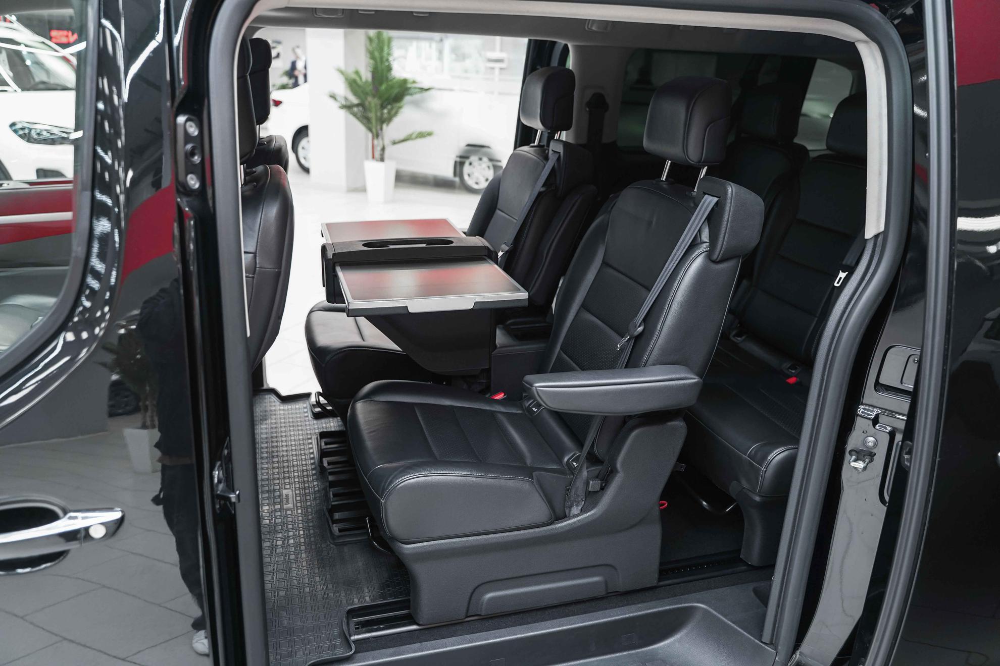 Citroen SpaceTourer 2019, черный, ДЦ Орехово