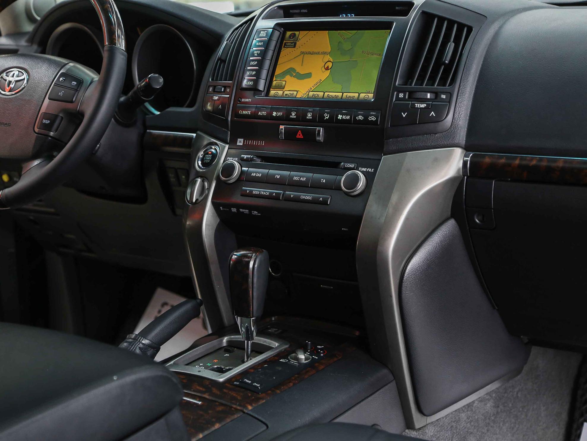 Toyota Land Cruiser 2011, черный, ДЦ Орехово