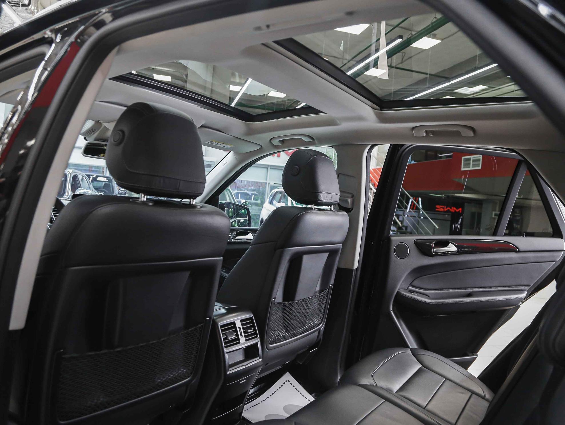 Mercedes-Benz GLE 2016, черный, ДЦ Орехово