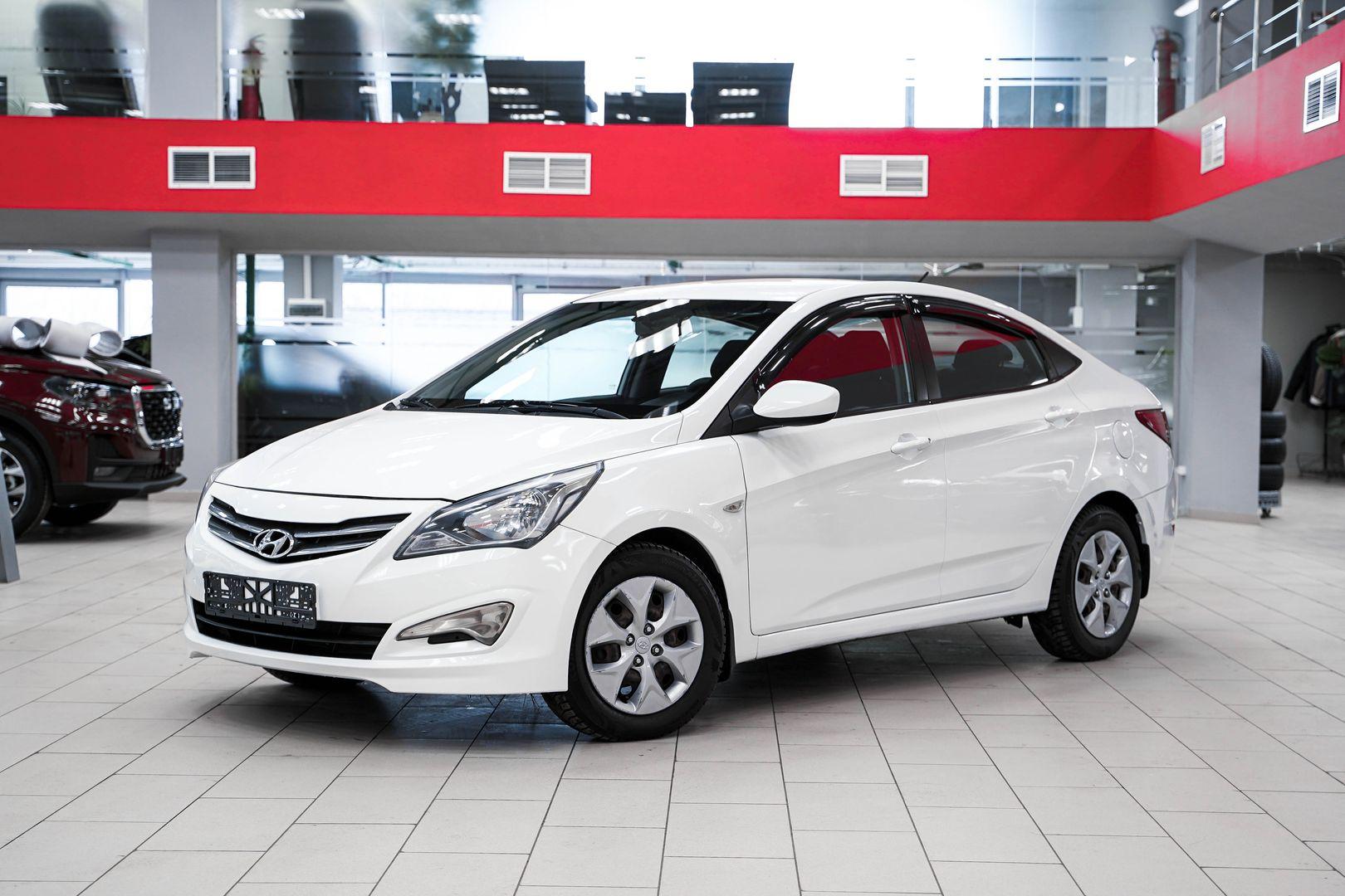 Hyundai Solaris 2014, белый, ДЦ Орехово