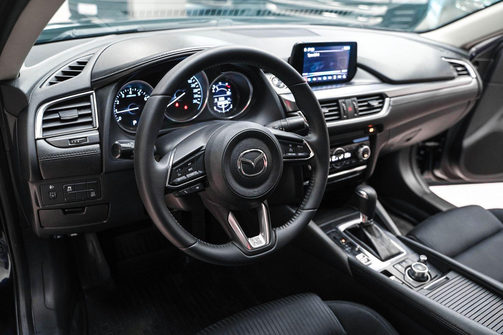 Mazda 6 2018, синий, ДЦ Орехово