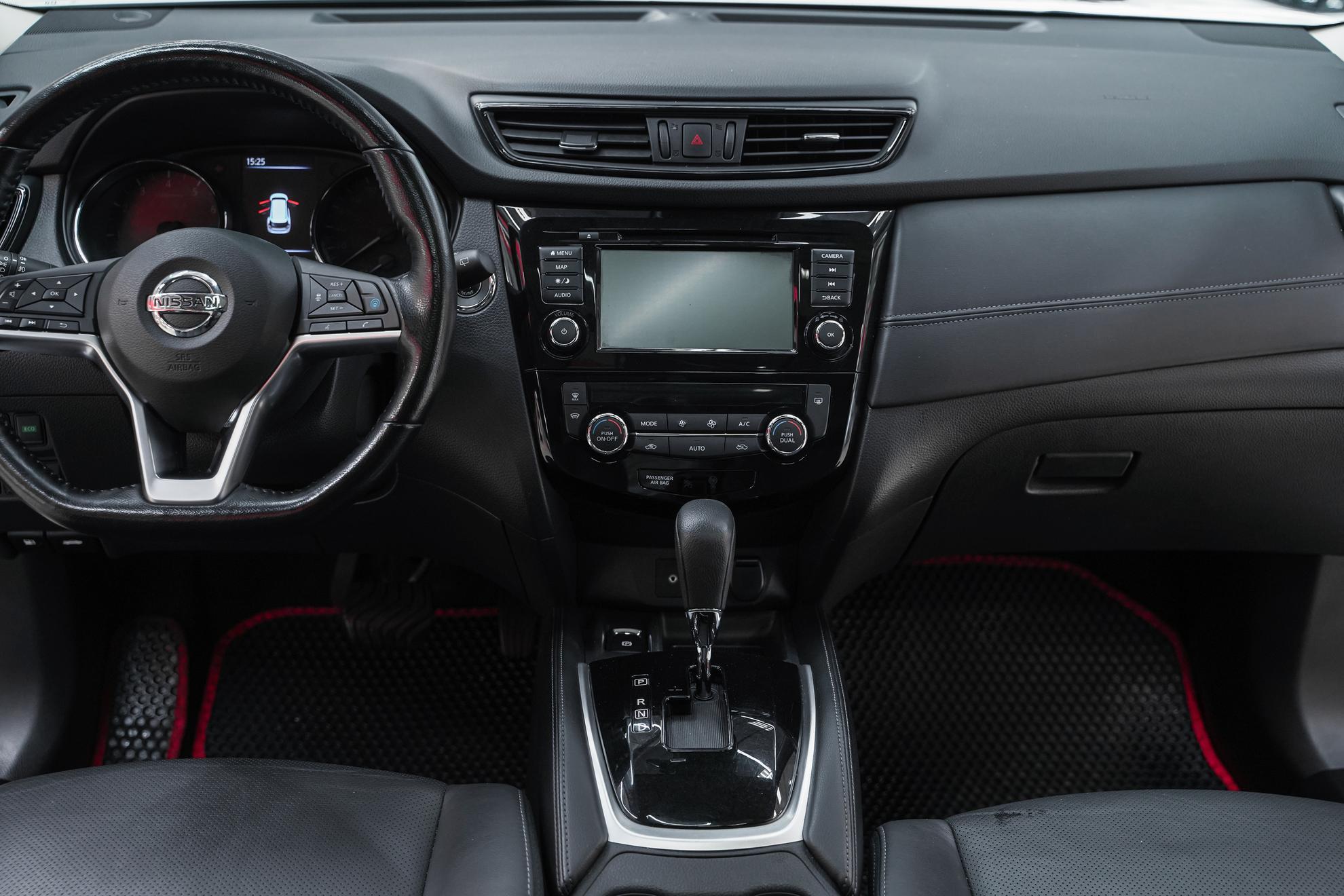 Nissan X-Trail 2021, белый, ДЦ Орехово