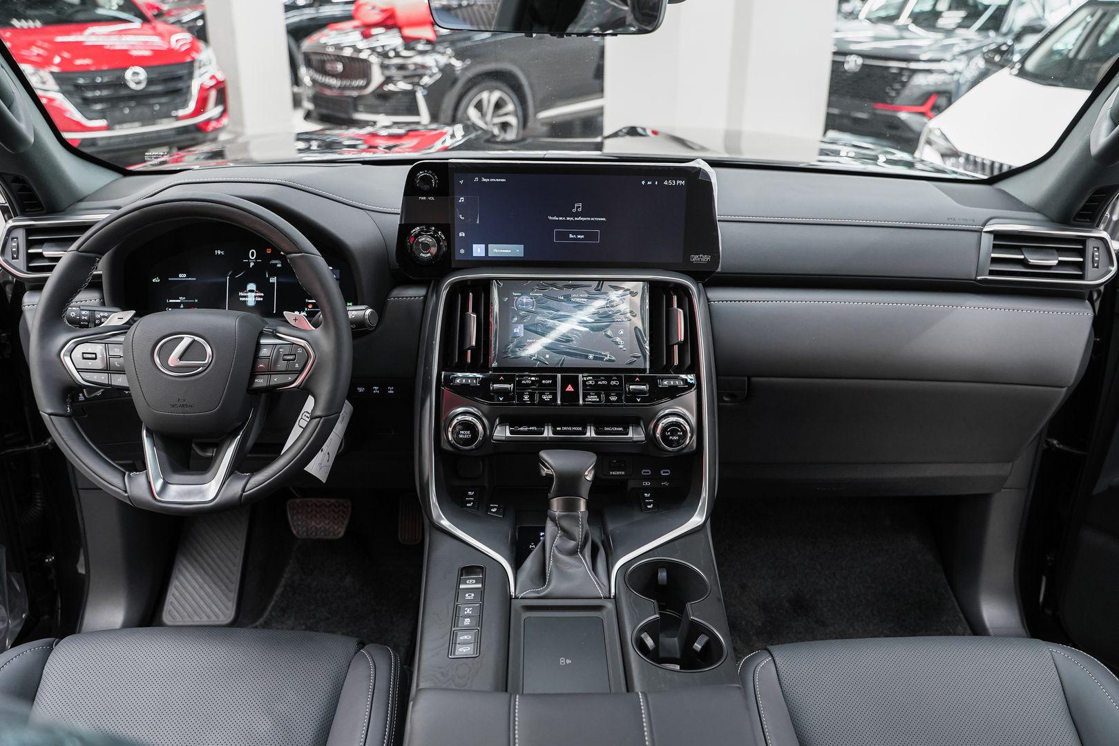 Lexus LX 2025, черный, ДЦ Орехово