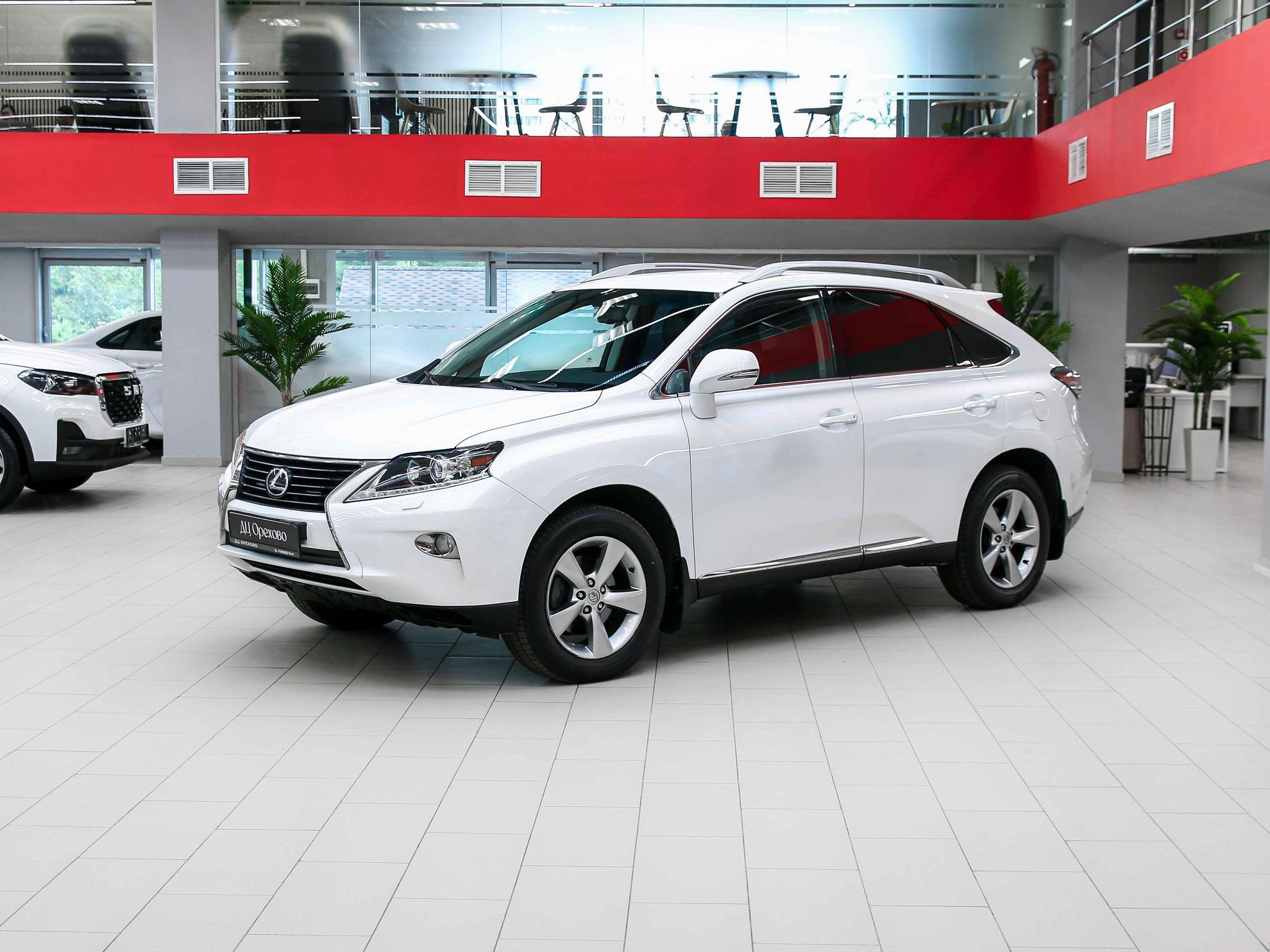 Lexus RX 2012, белый, ДЦ Орехово