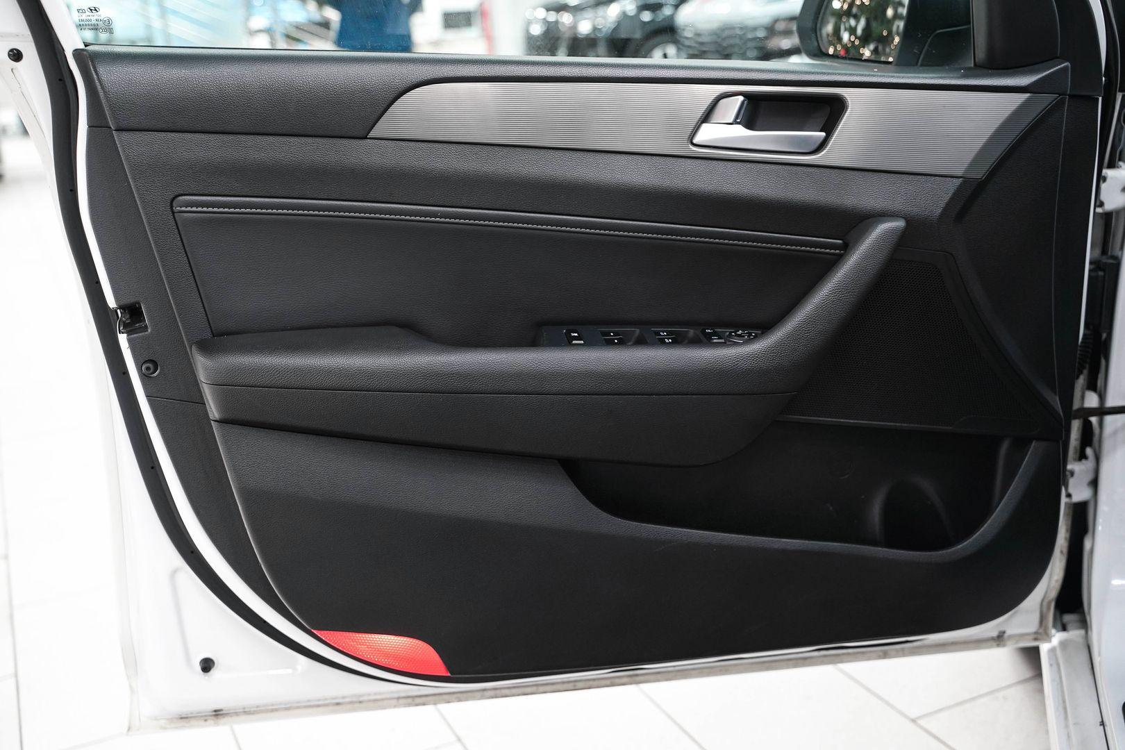 Hyundai Sonata 2018, белый, ДЦ Орехово