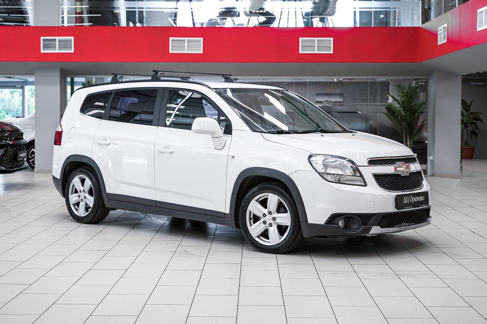 Chevrolet Orlando 2012, белый, ДЦ Орехово