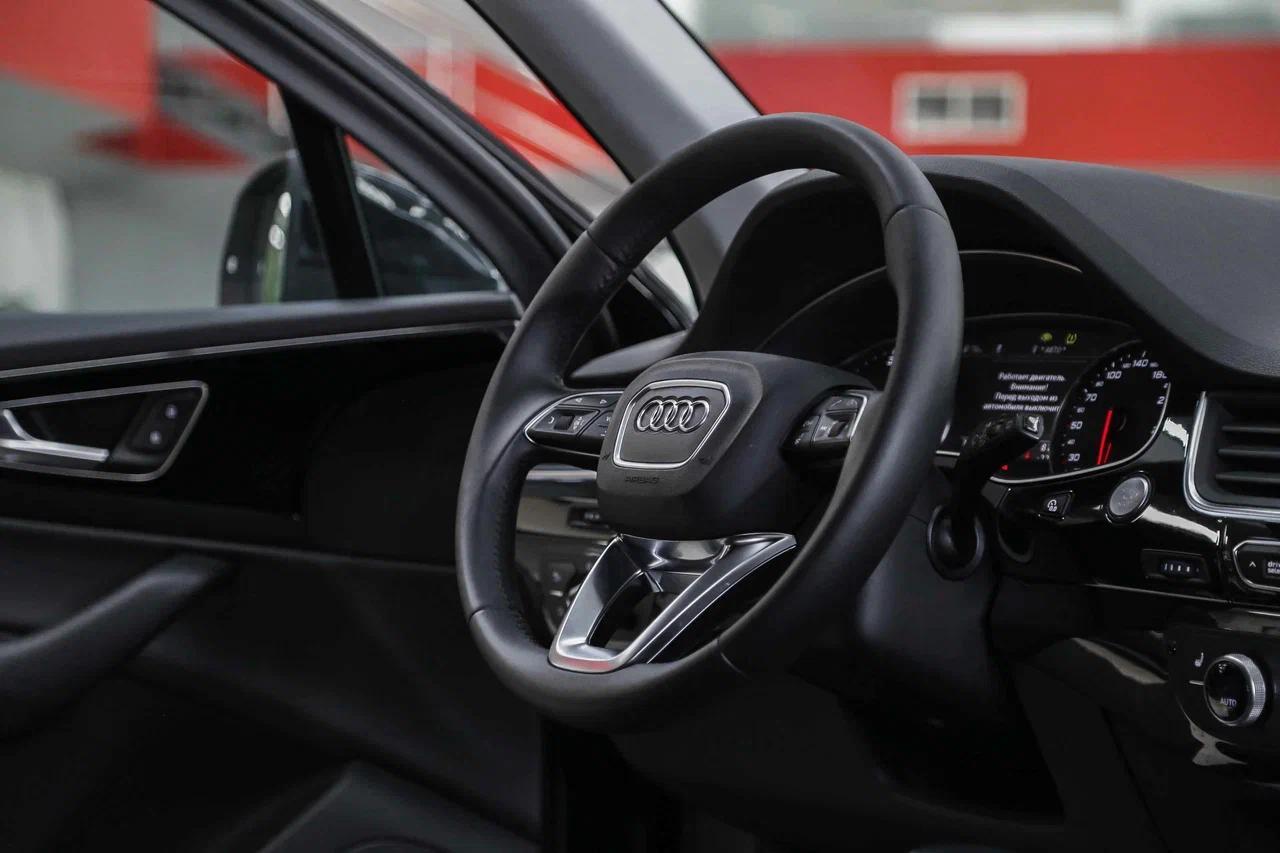 Audi Q7 2016, черный, ДЦ Орехово