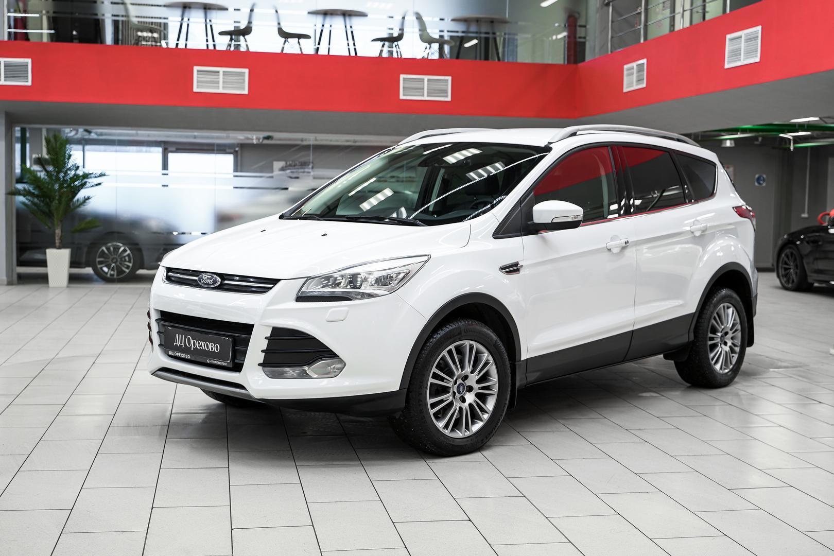 Ford Kuga 2013, белый, ДЦ Орехово