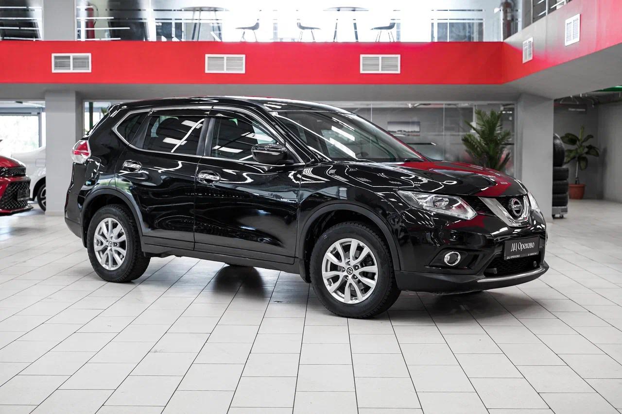 Nissan X-Trail 2015, черный, ДЦ Орехово