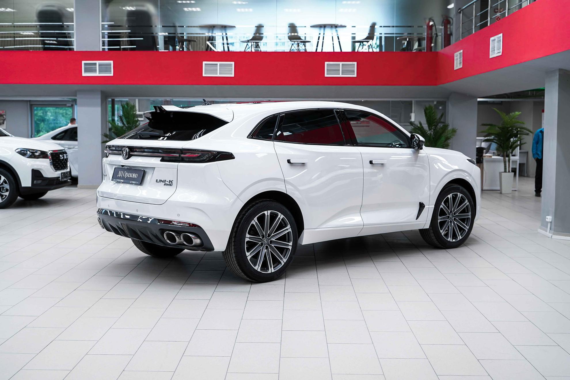 Changan UNI-K 2023, белый, ДЦ Орехово